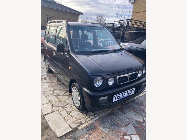 Perodua Kenari 1.0 EZ 5dr