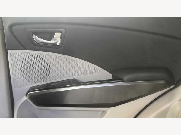 SsangYong Tivoli 1.5P Ultimate Nav Auto Euro 6 (s/s) 5dr