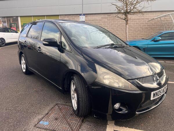 Mitsubishi Grandis 2.4 Elegance 5dr
