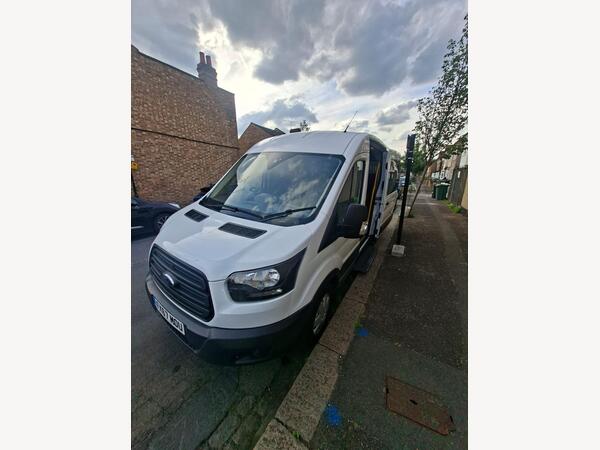 Ford Transit 2.2 TDCi 410 HDT Minibus 5dr Diesel Manual L3 H2 (15 seats) (196 g/km, 153 bhp)