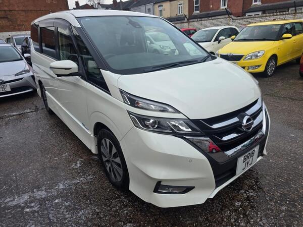 Nissan Serena 2.0 Petrol Hybrid 8 Seater 5dr
