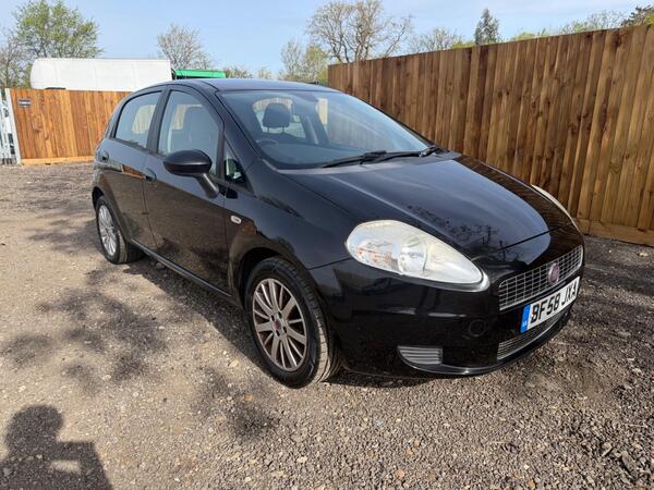 Fiat Grande Punto 1.4 Eleganza Euro 4 5dr
