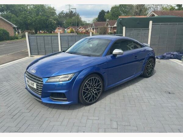 Audi TTS 2.0 TFSI S Tronic quattro Euro 6 (s/s) 3dr