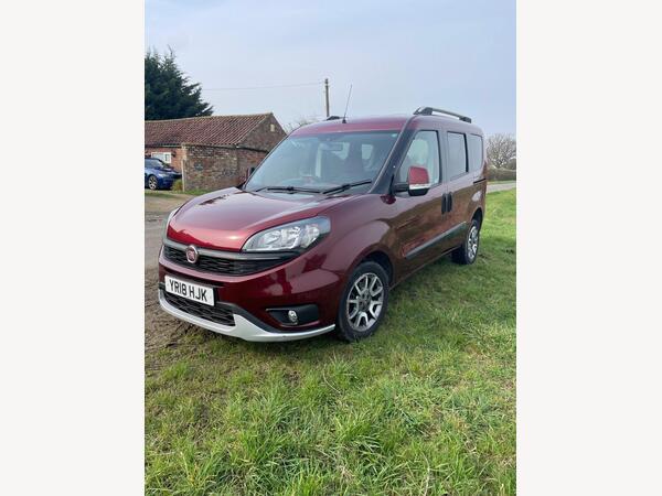 Fiat Doblo 1.6 MultiJet Trekking Euro 6 5dr