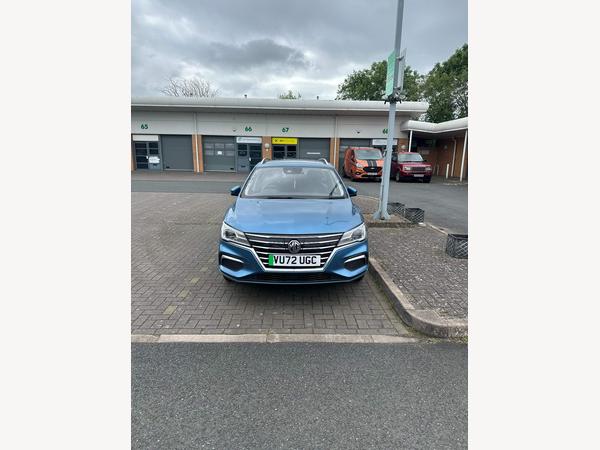 MG MG5 61.1kWh Exclusive Auto 5dr
