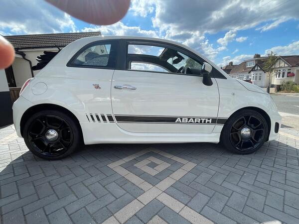 Abarth 500C 1.4 T-Jet Euro 5 2dr
