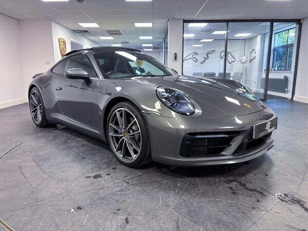 Porsche 911 3.0T 992 Carrera 4 PDK 4WD Euro 6 (s/s) 2dr