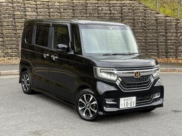 Honda N-Box Custom|G L Sensing|660CC|Auto|Gold Badge 4dr