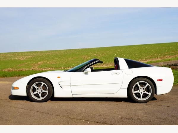 Chevrolet Corvette 2dr