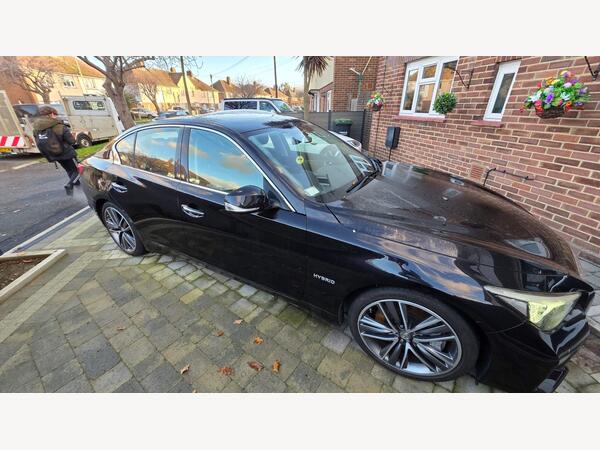 Infiniti Q50 3.5h V6 S Auto Euro 5 (s/s) 4dr