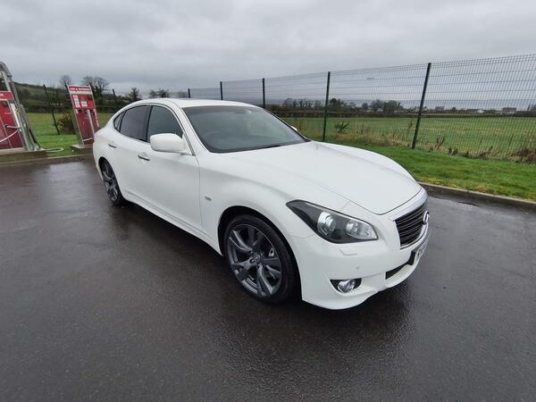 Infiniti M 3.0 M30d V6 S Premium Saloon 4dr Diesel Auto Euro 5 (238 ps)
