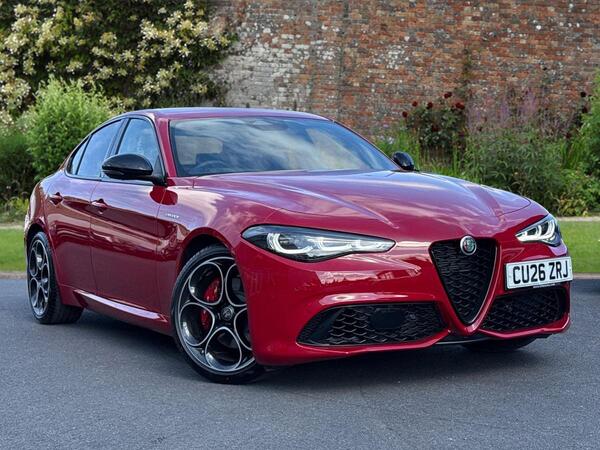 Alfa Romeo Giulia 2.0T Veloce Auto Euro 6 (s/s) 4dr