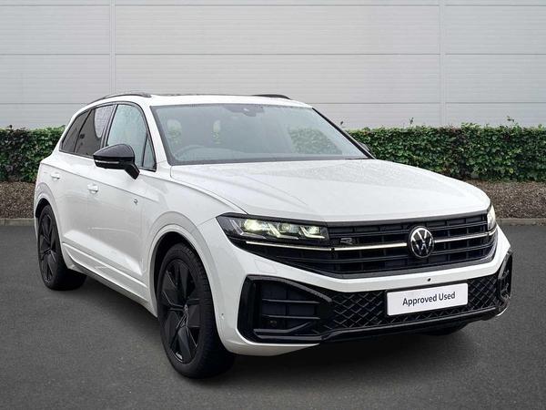 Volkswagen Touareg 3.0 TDI V6 Black Edition Tiptronic 4Motion Euro 6 (s/s) 5dr