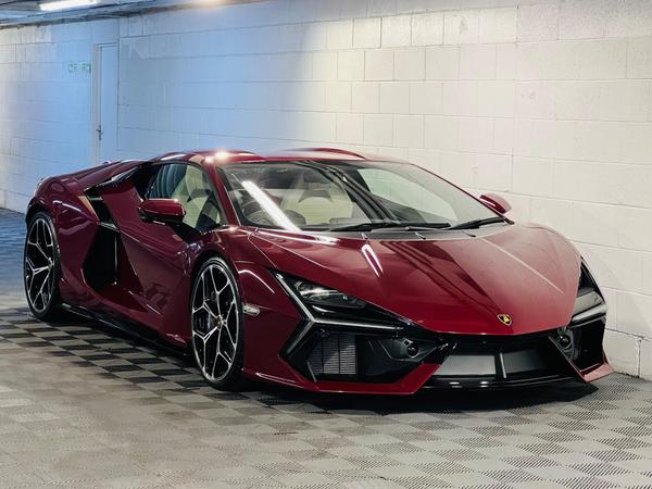 Lamborghini Revuelto 6.5 V12 HPEV 3.8kWh AMT 4WD Euro 6 2dr
