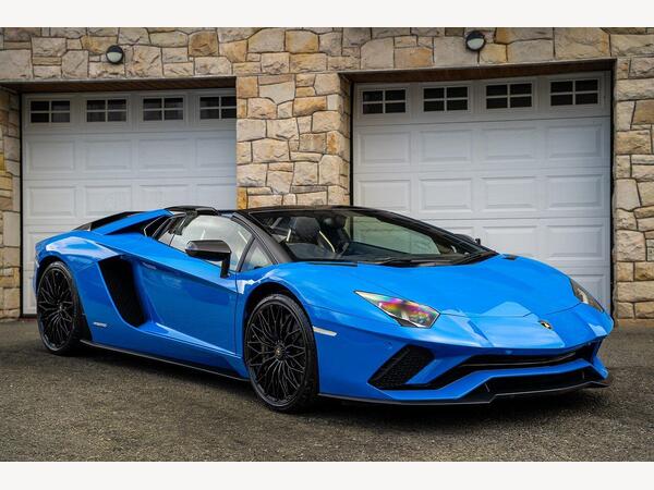Lamborghini Aventador 6.5 V12 LP 740-4 S Roadster 2dr Petrol ISR 4WD Euro 6 (740 ps)