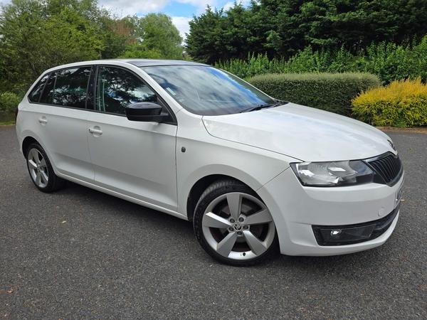 Skoda Rapid Spaceback 1.6 TDI SE Sport DSG Euro 5 5dr