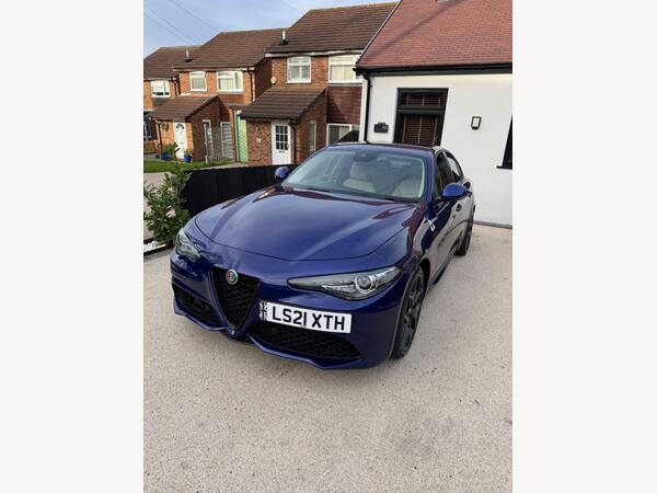 Alfa Romeo Giulia 2.0T Veloce Auto Euro 6 (s/s) 4dr