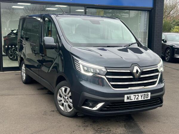 Renault Trafic SL28 Blue dCi 150 Advance 9 Seater