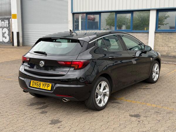Vauxhall Astra 1.6i Turbo SRi Nav Euro 6 (s/s) 5dr