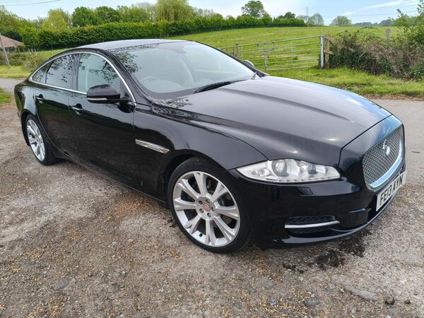 Jaguar XJ 3.0d V6 Premium Luxury Auto Euro 5 (s/s) 4dr