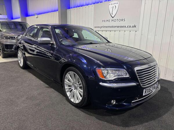 Chrysler 300C 3.0 CRD V6 Executive Auto Euro 5 4dr