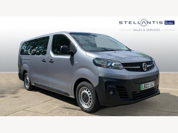 Vauxhall Vivaro-e Life 50kWh Combi Auto LWB 5dr (9 Seat, 11kW Charger)
