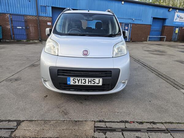 Fiat Qubo 1.3 MultiJet My Life Dualogic Euro 5 (s/s) 5dr