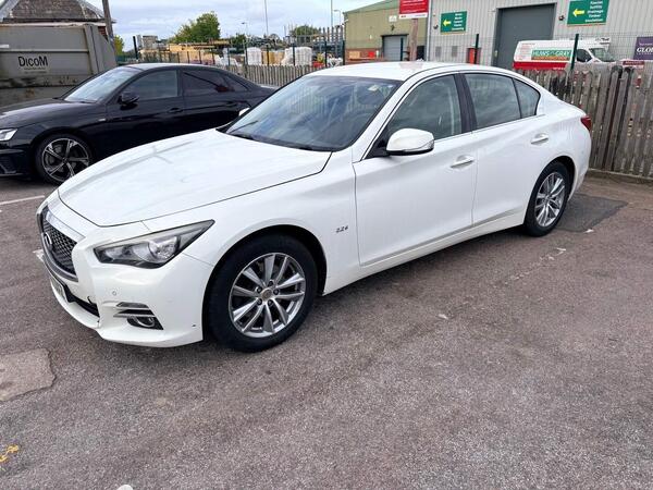 Infiniti Q50 2.2d Premium Auto Euro 5 (s/s) 4dr
