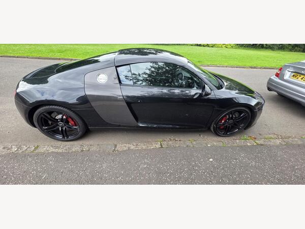 Audi R8 4.2 FSI V8 R Tronic quattro Euro 4 2dr