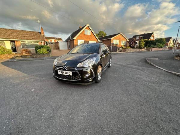 Citroen DS3 Cabrio 1.6 e-HDi Airdream DStyle Euro 5 (s/s) 2dr