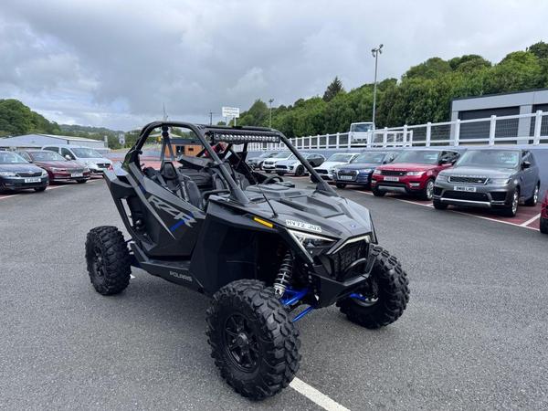 Polaris RZR PRO XP ULTIMATE 900 Turbo 181hp Camera, RF Audio, FOX Shocks++