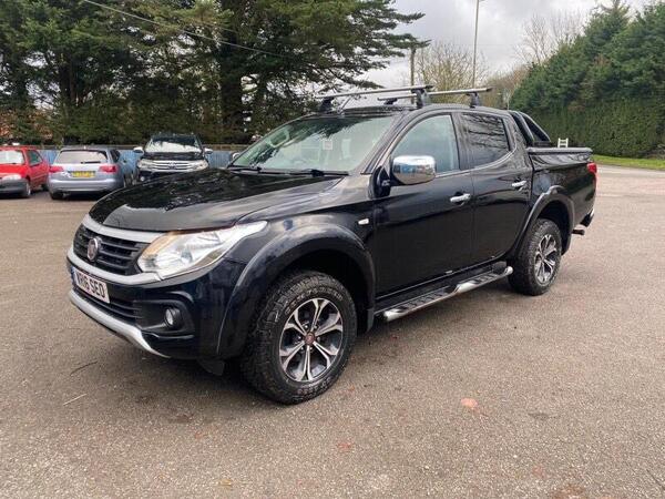 Fiat Fullback 2.4D LX Pickup Double Cab 4dr Diesel Manual 4WD Euro 5 (180 ps)