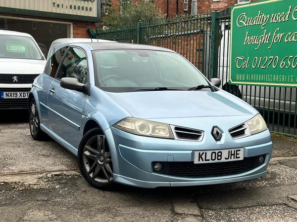 Renault Megane 2.0 VVT GT 3dr
