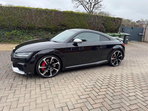 Audi TT RS 2.5 TFSI S Tronic quattro Euro 6 (s/s) 3dr