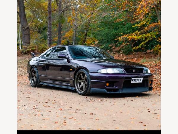 Nissan Skyline 2.6 GT-R Coupe 2dr Petrol Manual (280 bhp)