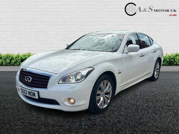 Infiniti M 3.5 35h V6 GT Premium Auto Euro 5 (s/s) 4dr