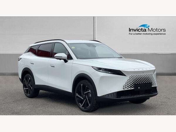 OMODA 7 1.5T SHS 18.4kWh Noble DHT1 Euro 6 (s/s) 5dr