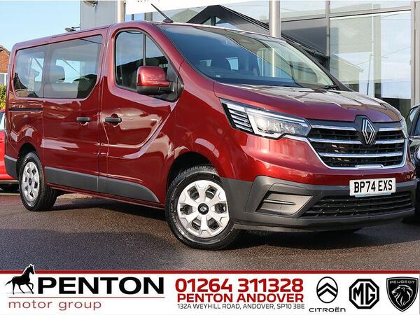 Renault Trafic 2.0 dCi SL28 Advance L1 H1 Euro 6 (s/s) 5dr (9 Seat)