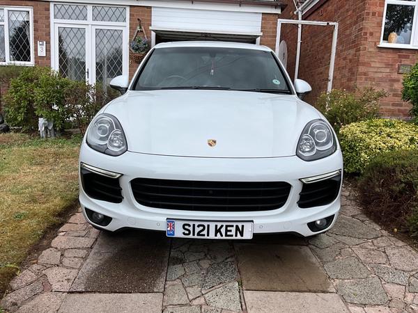 Porsche Cayenne 3.0 TD V6 TiptronicS 4WD Euro 6 (s/s) 5dr