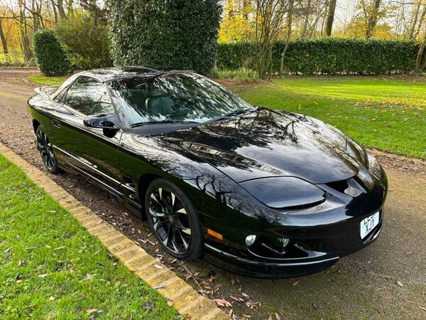 Pontiac Firebird 3.8 2dr