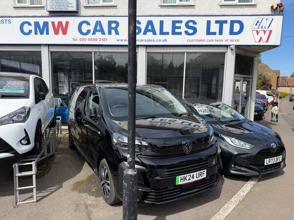 Peugeot e-Traveller 50kWh Allure Standard MPV Auto MWB 5dr (8 Seat, 7.4kW Charger)