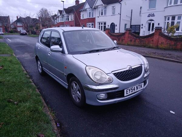 Daihatsu Sirion 1.3 F-Speed F-Speed 5dr