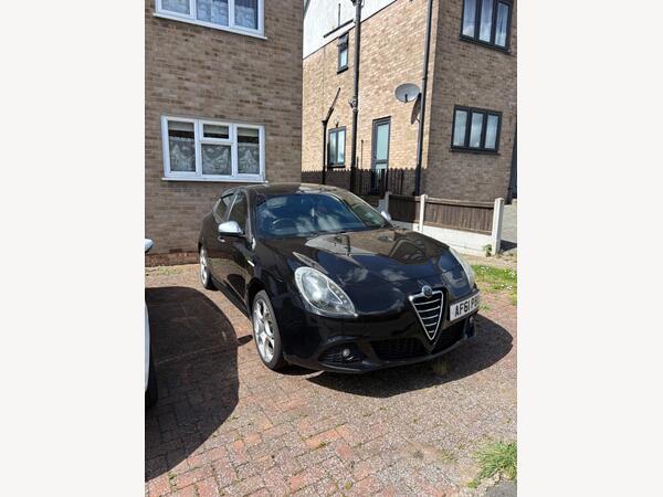 Alfa Romeo Giulietta 2.0 JTDM-2 Veloce Euro 5 (s/s) 5dr