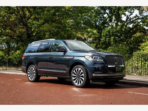 Lincoln Navigator 3.5 4dr