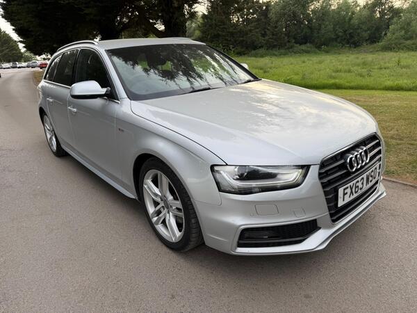 Audi A4 Avant 2.0 TDI S line Multitronic Euro 5 (s/s) 5dr