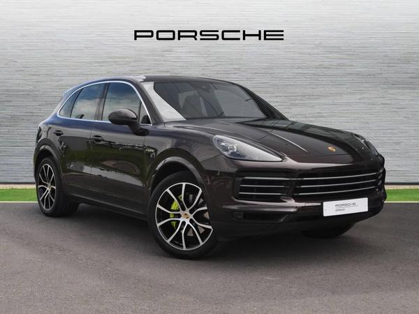 Porsche Cayenne 3.0 V6 E-Hybrid 14.1kWh TiptronicS 4WD Euro 6 (s/s) 5dr (3.6kW Charger)