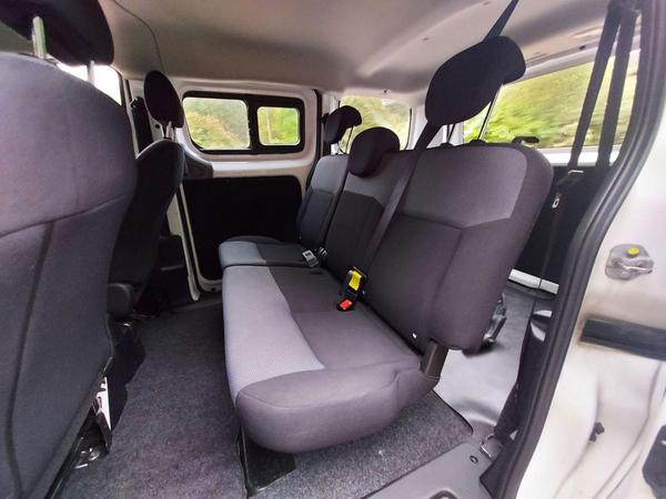Nissan e-NV200 40kWh Acenta Auto 5dr (5 Seat, Quick Charge)