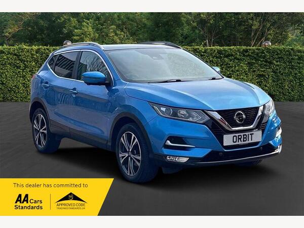 Nissan Qashqai 1.3 DIG-T N-Connecta Euro 6 (s/s) 5dr