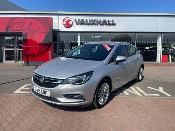 Vauxhall Astra 1.6 CDTi BlueInjection Elite Nav Auto Euro 6 5dr