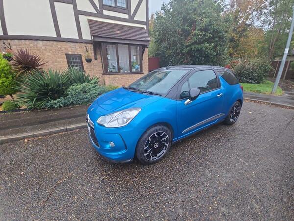Citroen DS3 Cabrio 1.6 VTi DStyle Plus Auto Euro 5 2dr
